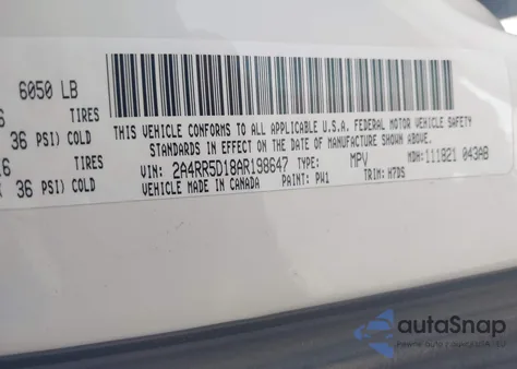 2010 Chrysler Town & Country Touring z USA, uszkodzony, nr VIN 2A4RR5D18AR198647